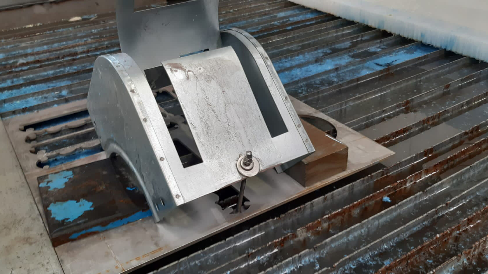 Discover the waterjet 3D cutting!