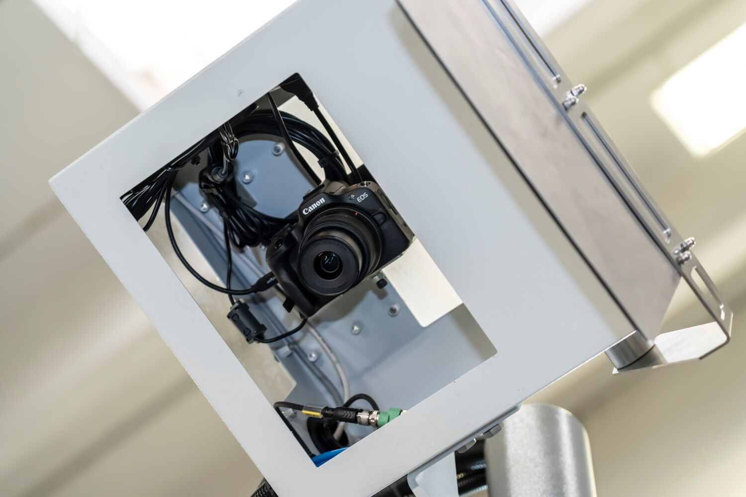 CMS tecnocut smartline: compact and versatile for your production