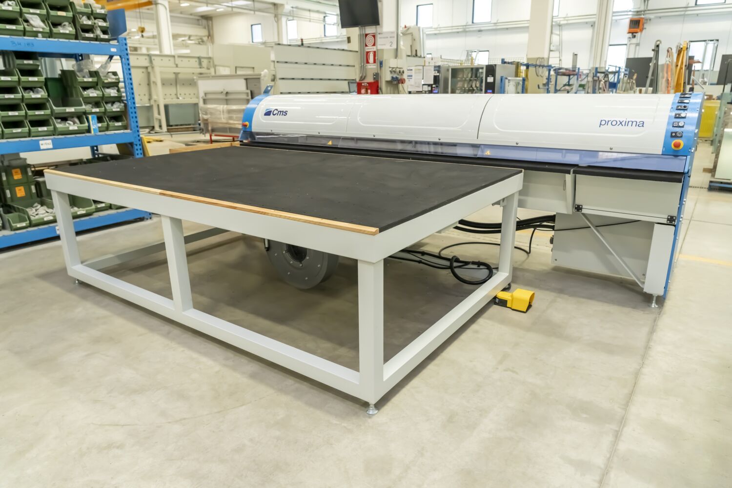 CMS proxima: die einfache und kompakte horizontale Trockensäummaschine