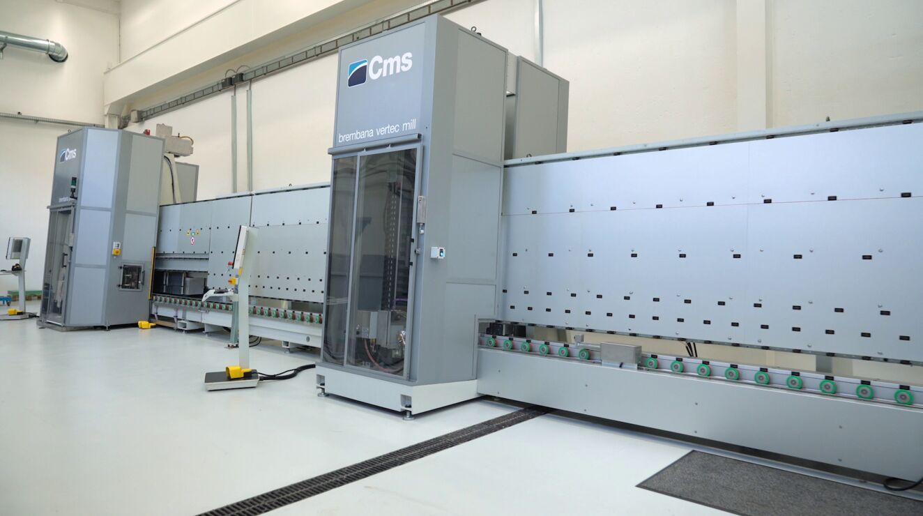 CMS Vertec Mill: the unique vertical cnc machining center able to ...